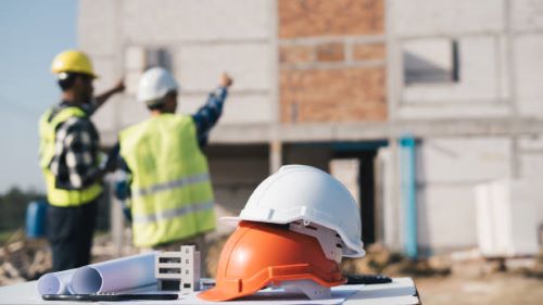 تعرف على كيفية إصدار رخصة ترميم بناء في الرياض، الشروط الأساسية، خطوات التقديم، والمدة المستغرقة. دليل شامل لتسهيل الإجراءات القانونية والفنية.